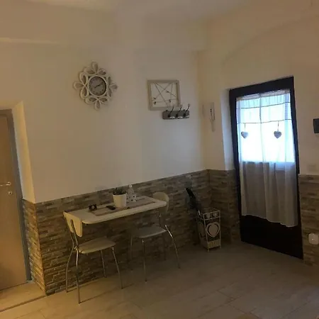Medea Apartment *